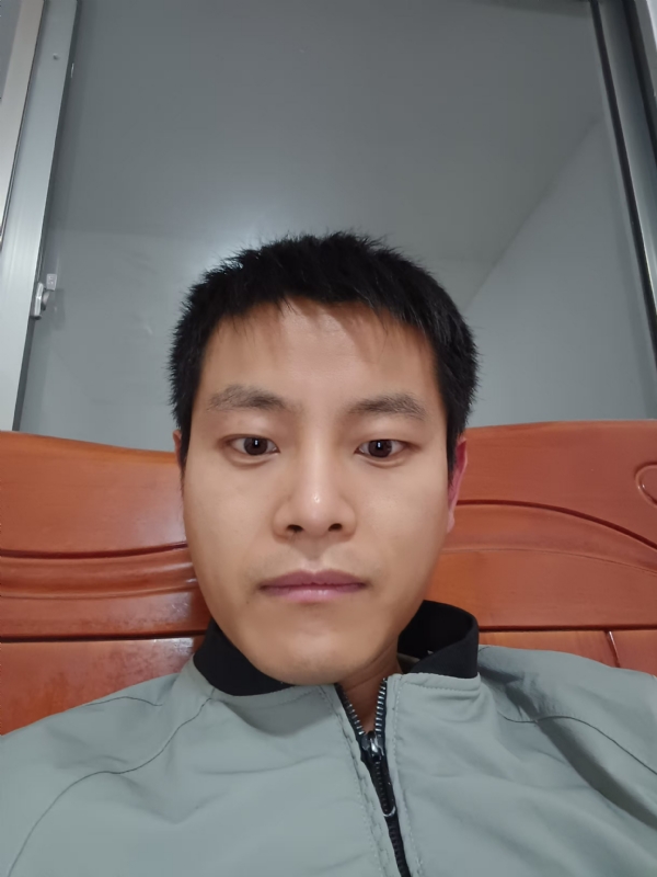 小朱的第一张照片--临沂闪婚服务中心